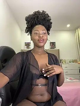 mabelhotfu1 online show from December 16, 2024, 12:04 am