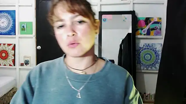 Snapshot of solamatista11 chatting on October 27, 2025, 7:40 pm solamatista11 online show from October 27, 2025, 7:40 pm