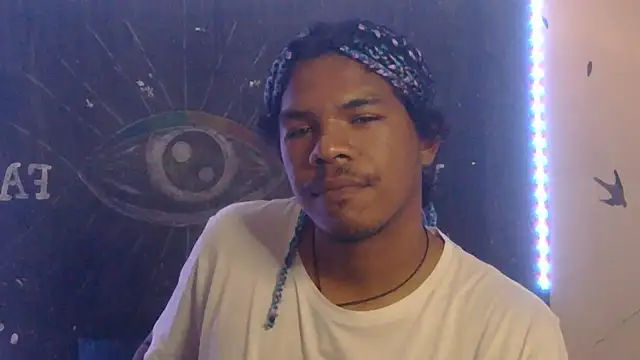 Dari sex online show from February 7, 2025, 8:10 pm