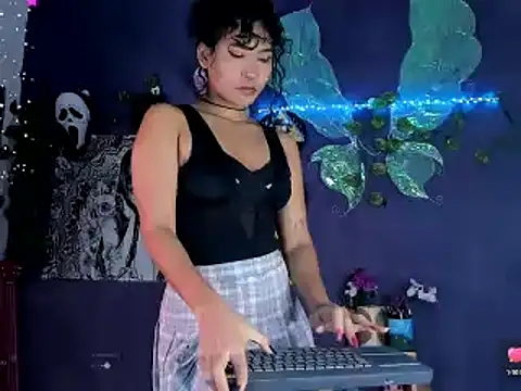 Snapshot of Mary_Rosse1 chatting on February 16, 2025, 11:27 am Mary Rosse1 online show from February 16, 2025, 11:27 am