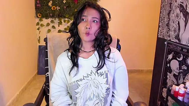 Snapshot of Mary_Rosse1 chatting on October 22, 2025, 6:51 pm Mary Rosse1 online show from October 22, 2025, 6:51 pm