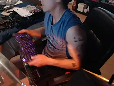 GruesoMexico online show from March 1, 2026, 5:42 am