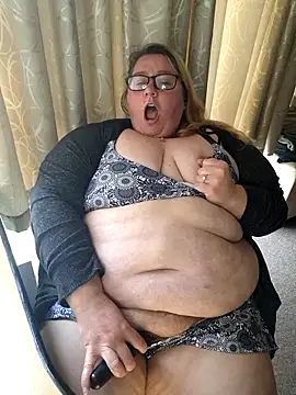 Iceprincess2bad4u online show from November 23, 2025, 7:08 am