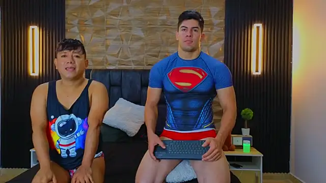 FelipeAndMarcello3 online show from February 10, 2025, 2:37 pm