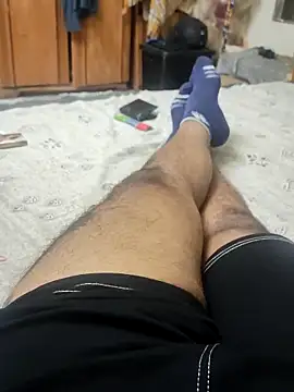 LargishSexiness online show from December 21, 2025, 9:11 pm