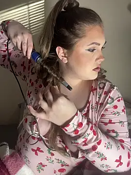 Snapshot of daddyarimm chatting on December 13, 2025, 8:47 pm daddyarimm online show from December 13, 2025, 8:47 pm