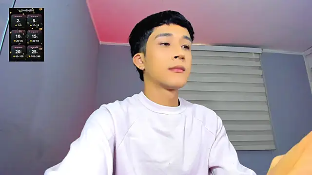 tom Howard online show from November 6, 2025, 8:54 pm