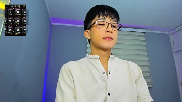 tom Howard online show from December 1, 2025, 10:37 pm