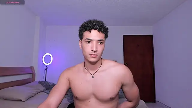 MitchellXD online show from December 28, 2024, 8:15 pm