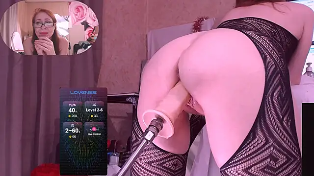 Snapshot of marycum2u chatting on February 19, 2025, 11:25 pm marycum2u online show from February 19, 2025, 11:25 pm