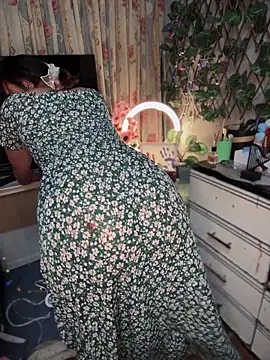 uma patna000 online show from February 1, 2026, 11:25 pm