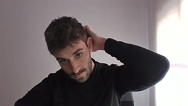 Snapshot of vargas90 chatting on February 25, 2026, 12:04 pm vargas90 online show from February 25, 2026, 12:04 pm