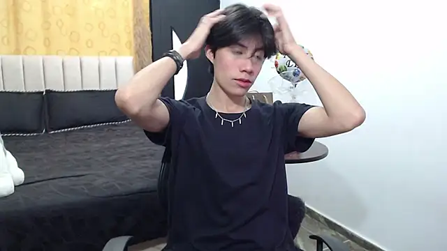 Snapshot of Elio-cam chatting on January 4, 2025, 2:25 pm Elio-cam online show from January 4, 2025, 2:25 pm