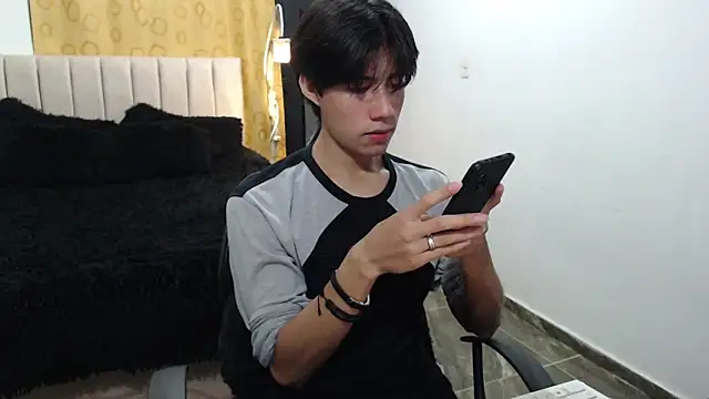 Snapshot of Elio-cam chatting on March 18, 2025, 2:58 am Elio-cam online show from March 18, 2025, 2:58 am