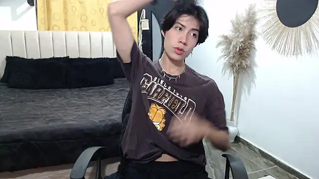 Snapshot of Elio-cam chatting on February 20, 2026, 1:57 am Elio-cam online show from February 20, 2026, 1:57 am