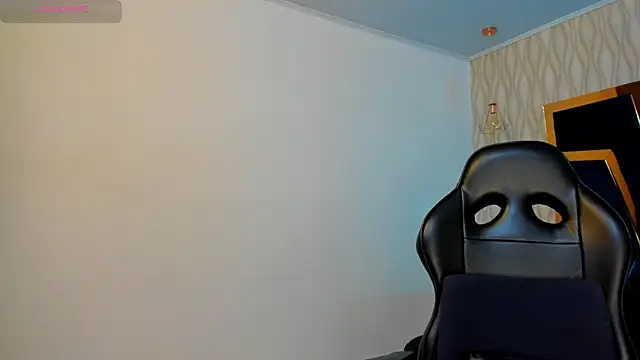 Snapshot of Petesevans chatting on October 31, 2025, 11:17 pm Petesevans online show from October 31, 2025, 11:17 pm