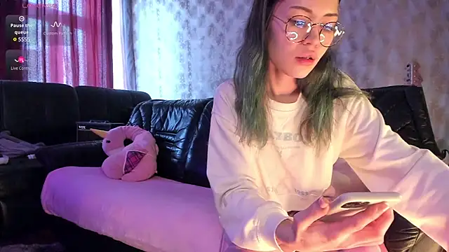 Milena joline online show from February 19, 2025, 6:55 am