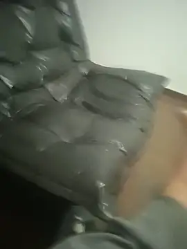 squirt and sex online show from February 11, 2026, 9:20 pm