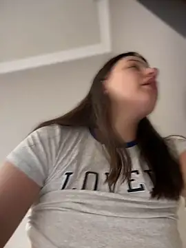 Snapshot of likaxxx chatting on February 20, 2025, 6:24 pm likaxxx online show from February 20, 2025, 6:24 pm