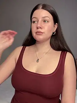 Snapshot of likaxxx chatting on March 6, 2025, 3:35 pm likaxxx online show from March 6, 2025, 3:35 pm