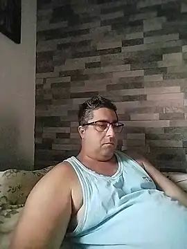 Snapshot of ADRIAN_ADI40 chatting on May 19, 2026, 3:57 am ADRIAN ADI40 online show from May 19, 2026, 3:57 am