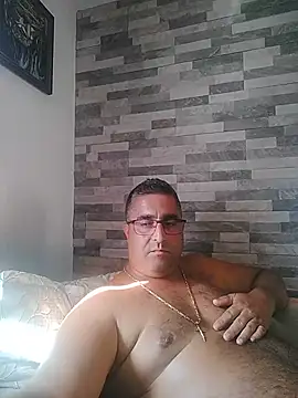 ADRIAN ADI40 online show from August 2, 2026, 2:04 pm