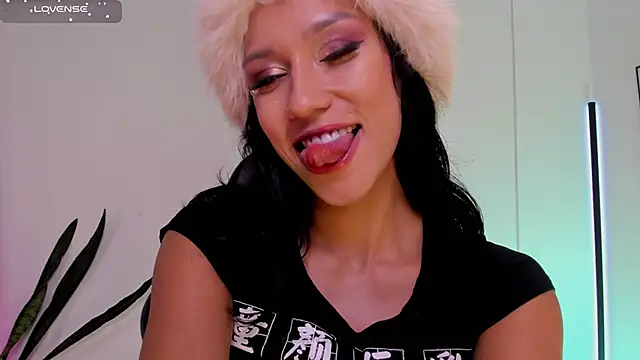 Snapshot of sussyprice chatting on September 30, 2025, 4:12 pm sussyprice online show from September 30, 2025, 4:12 pm