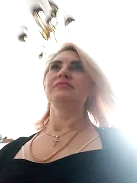 JennyOMay online show from February 27, 2025, 3:36 am