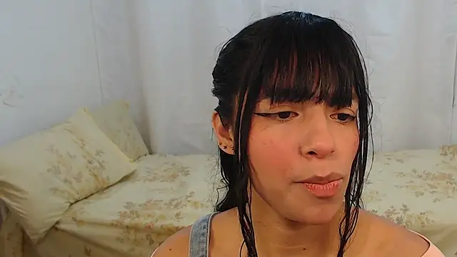 Liz Galactic online show from December 16, 2025, 7:41 pm