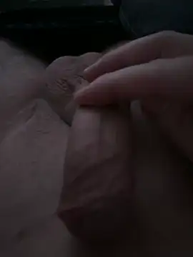 Miguelpm04 online show from February 2, 2026, 5:55 pm