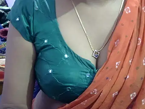 Snapshot of Your_wild_Dia chatting on November 16, 2025, 6:52 am Your wild Dia online show from November 16, 2025, 6:52 am