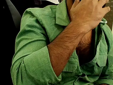 SHENOY3 online show from November 24, 2025, 6:29 pm