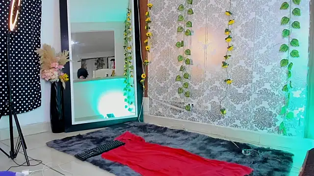 kelly thomson online show from February 10, 2026, 11:31 pm