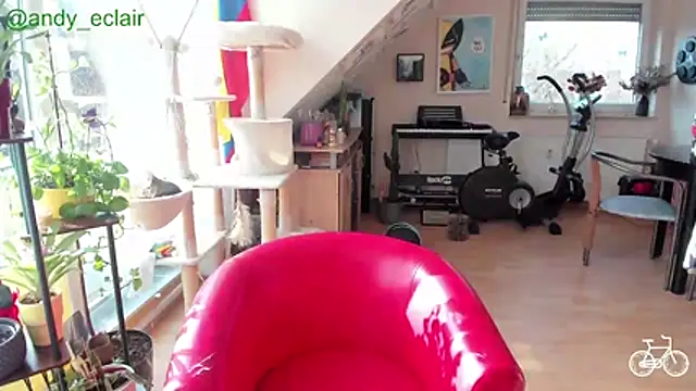 tinny williams online show from March 10, 2026, 2:22 pm