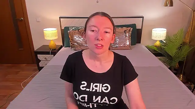 Snapshot of CatherineWalls chatting on July 14, 2026, 4:06 am CatherineWalls online show from July 14, 2026, 4:06 am