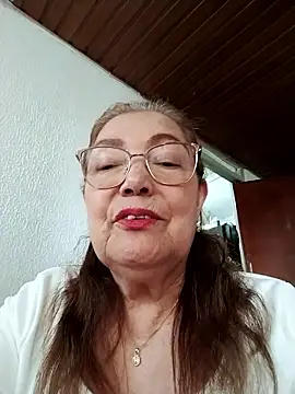 Vicky Rosse online show from January 8, 2026, 9:39 pm