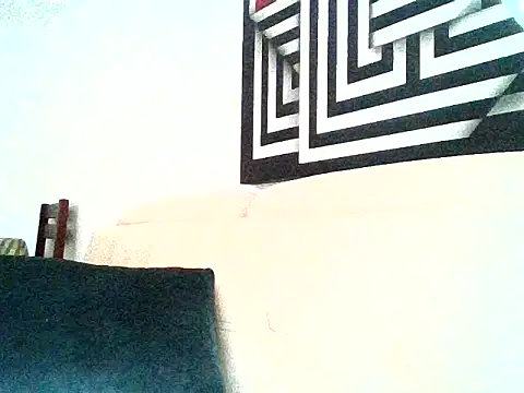 Snapshot of mellow_smoke chatting on May 15, 2026, 7:32 pm mellow smoke online show from May 15, 2026, 7:32 pm