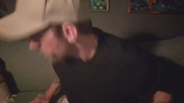 Snapshot of Stock-Holmes chatting on October 3, 2025, 10:40 pm Stock-Holmes online show from October 3, 2025, 10:40 pm