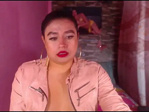 katrinawillff online show from October 24, 2025, 5:04 am