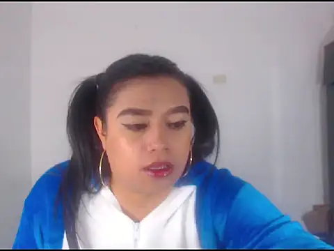 Snapshot of katrinawillff chatting on May 22, 2026, 5:58 am katrinawillff online show from May 22, 2026, 5:58 am