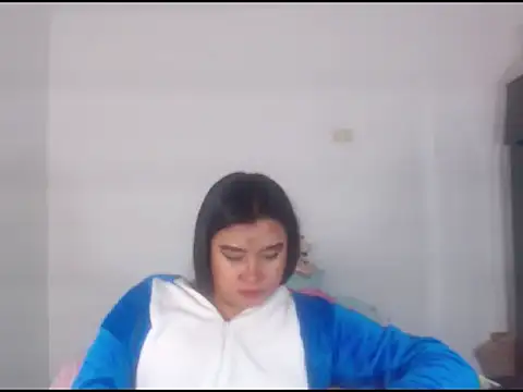 Snapshot of katrinawillff chatting on May 23, 2026, 5:17 pm katrinawillff online show from May 23, 2026, 5:17 pm