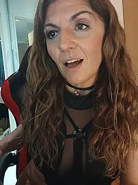 Carolain3 9 online show from May 30, 2026, 8:39 pm