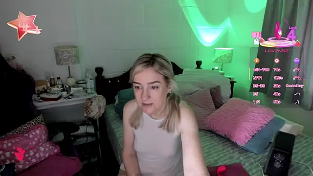 1Sweetnina online show from November 10, 2025, 7:02 pm