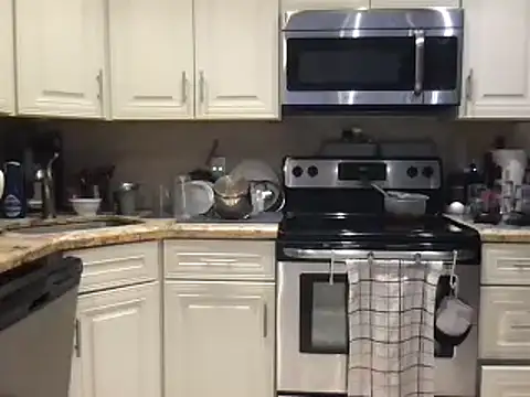 BigGuyMuscle online show from February 22, 2025, 9:26 pm