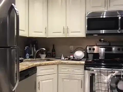 BigGuyMuscle online show from February 23, 2025, 7:11 am