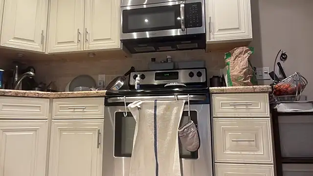 BigGuyMuscle online show from March 9, 2025, 5:49 pm