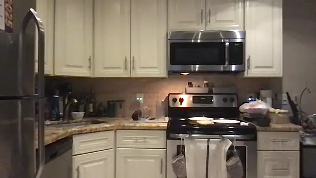 BigGuyMuscle online show from March 17, 2025, 4:29 am