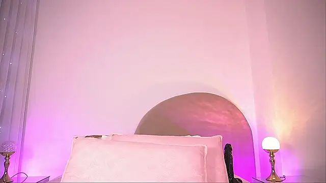 alexaa walker online show from November 22, 2025, 12:04 pm