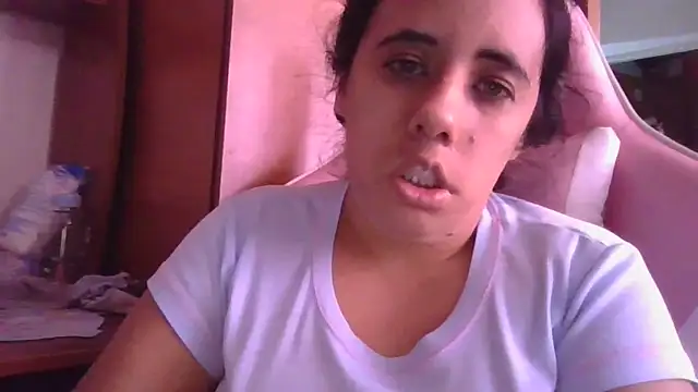 annarose19 online show from December 4, 2025, 7:55 pm