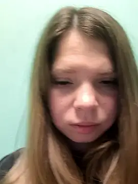 Zuli Kiska online show from January 13, 2026, 9:42 pm